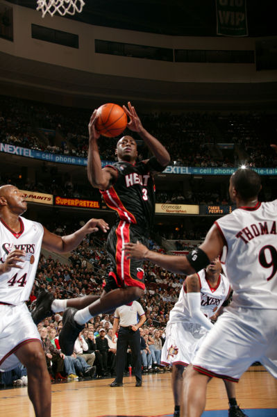 魔术签下前湖人内线和前勇士后场,他们都是双向合同的竞争者?