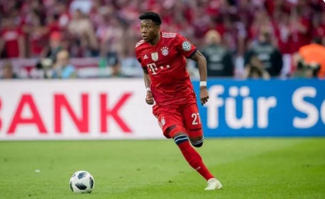 斯基拉：水晶宫和桑德兰有意劳埃德-凯利，但球员想留在尤文